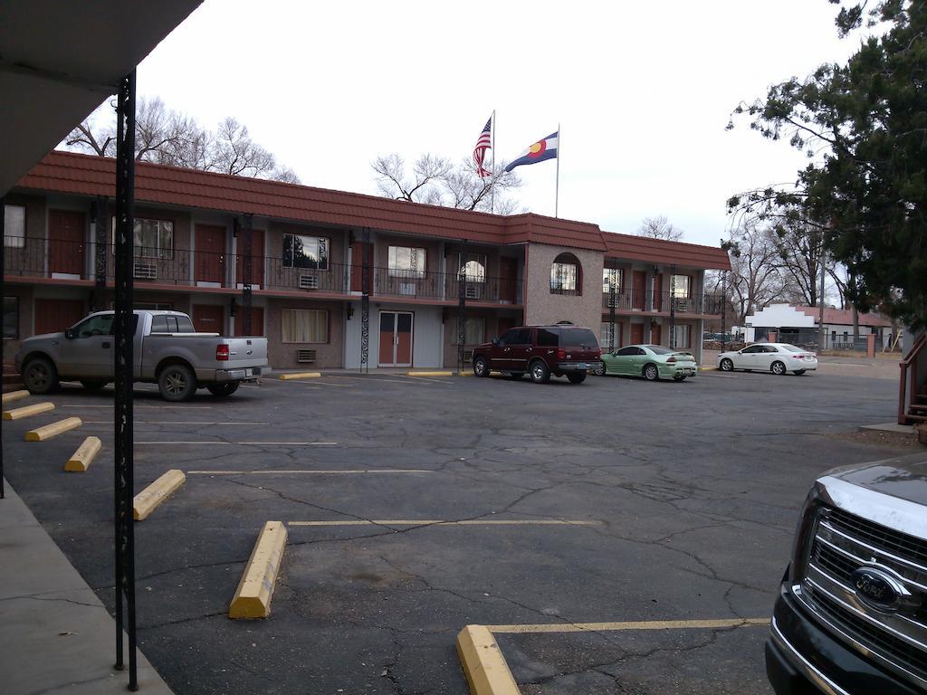 High Chaparral Inn Rocky Ford Exteriér fotografie